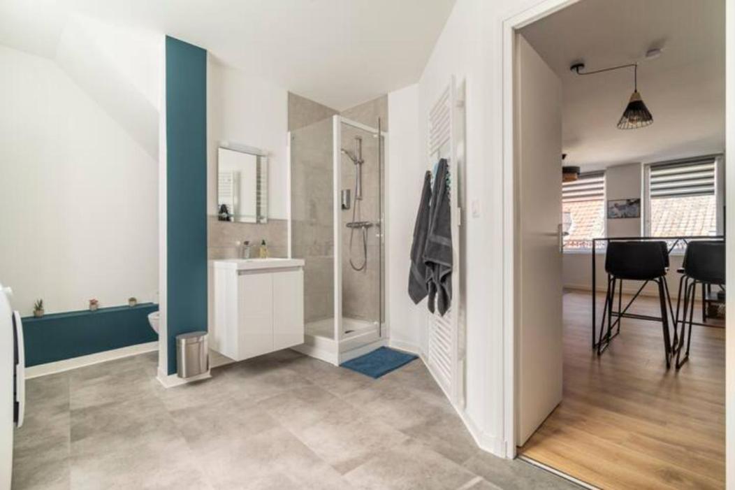 Voyage En Duplex En Hyper Centre Appartement Valenciennes Buitenkant foto
