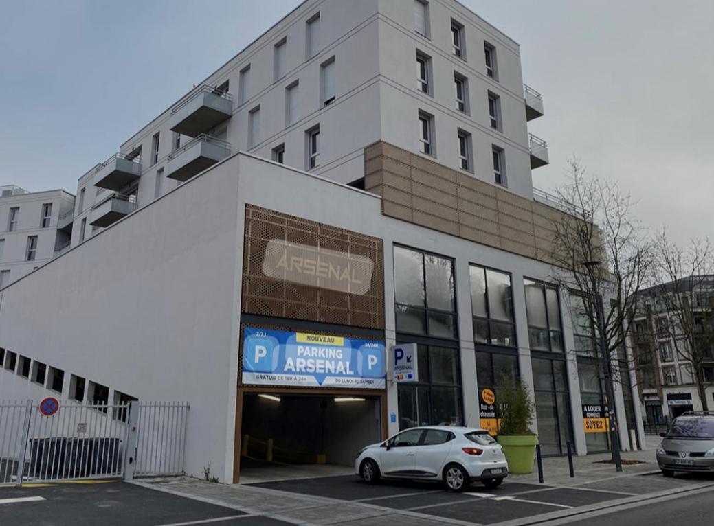 Voyage En Duplex En Hyper Centre Appartement Valenciennes Buitenkant foto